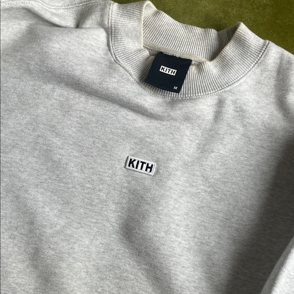 Kith Womens Light Gray Mockneck Sweater